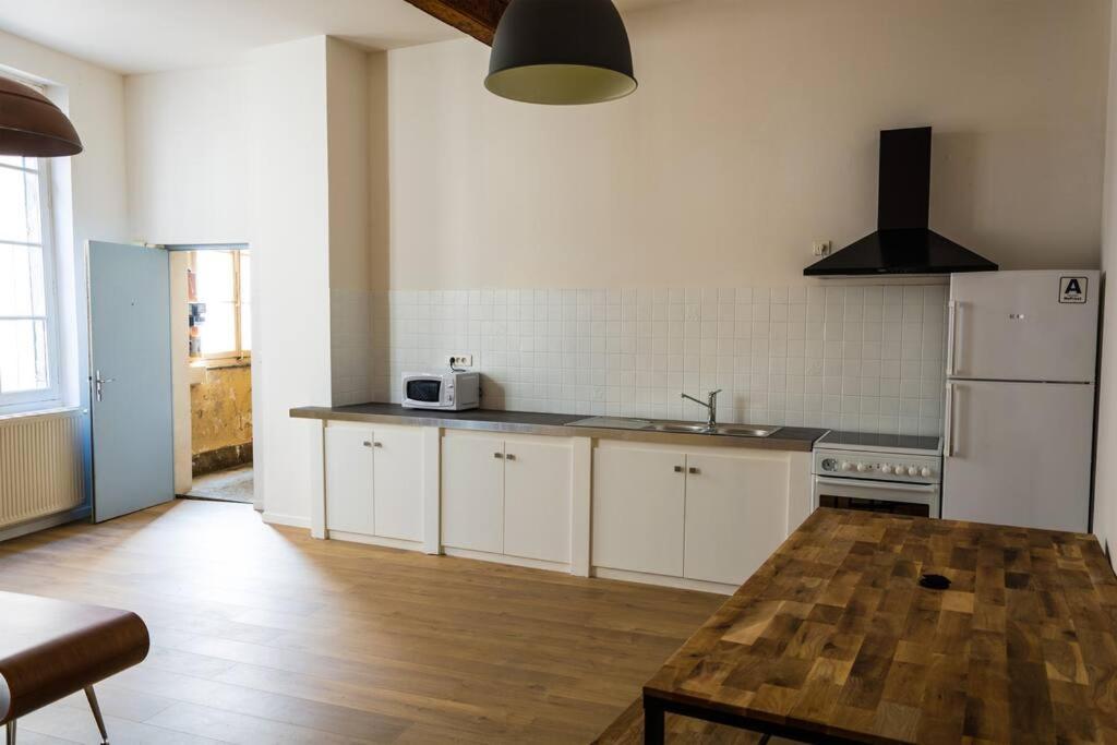 Apartment In Hyper Center - 3 Bedrooms Arles Dış mekan fotoğraf